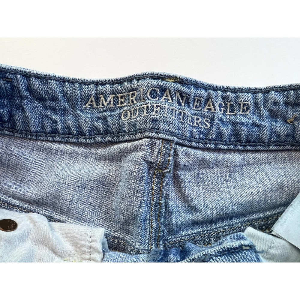 American Eagle Hi-Rise Festival Shorts Womens 4 Blue Denim Distressed Casual - Picture 3 of 9